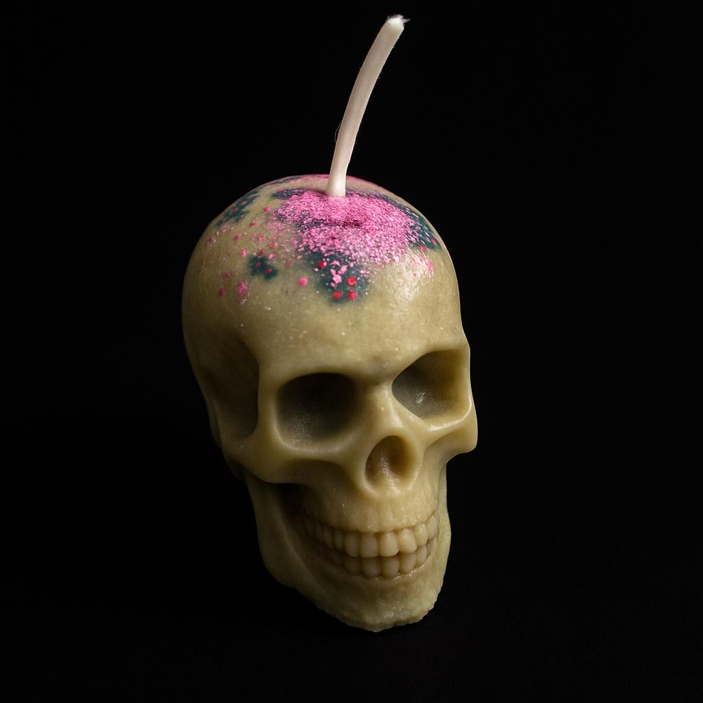 Glow of the Otherworld Skull Candle - Image 3